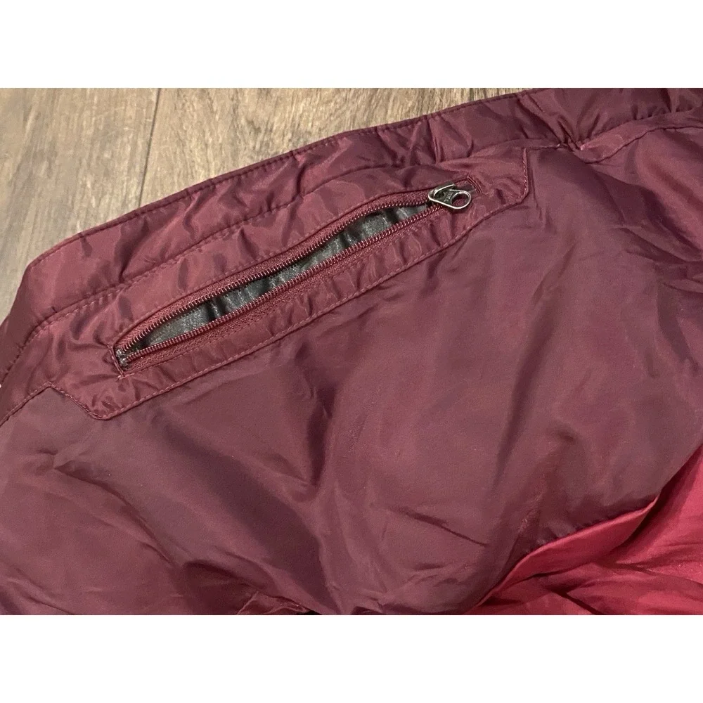 North Face Women's Sm 550 Puffer Vest Maroon Red Goose Down Full Zip Pocket‎
